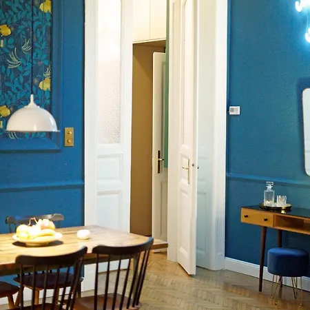 '69 Vintage Lovely Apartament